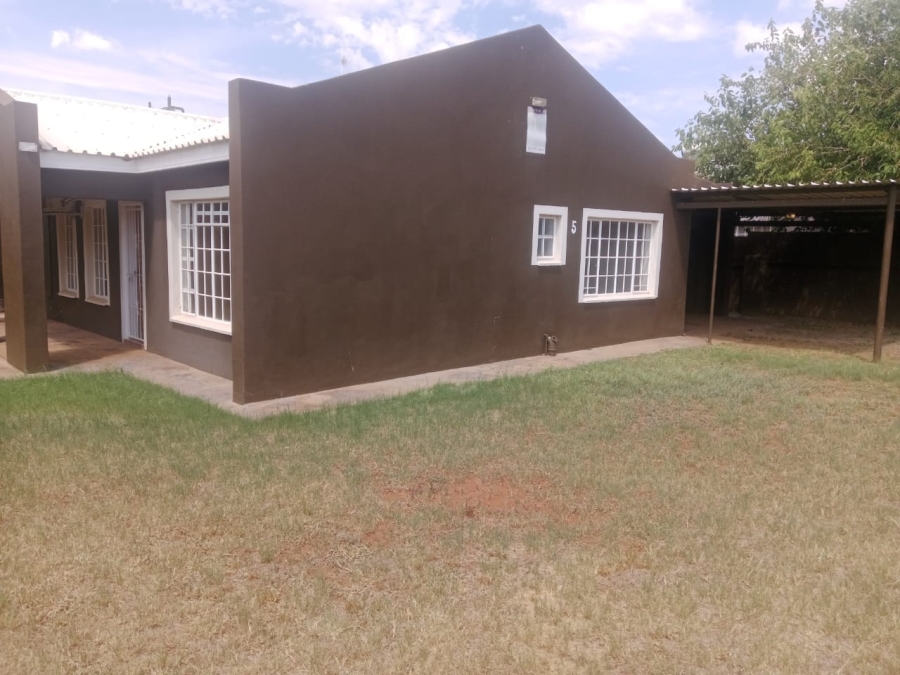 3 Bedroom Property for Sale in Kuruman Northern Cape